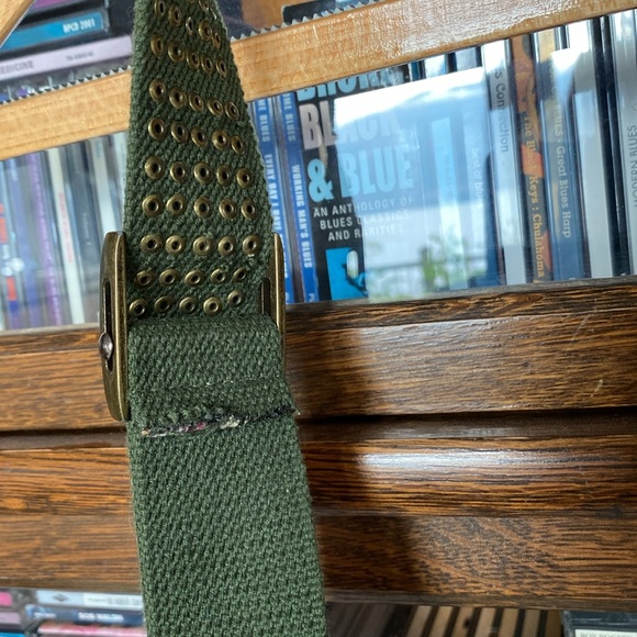Vintage Boho Army Green Canvas Belt Brass Rivet Detail/Buckle Auto-Lock L/XL - Picture 2 of 9
